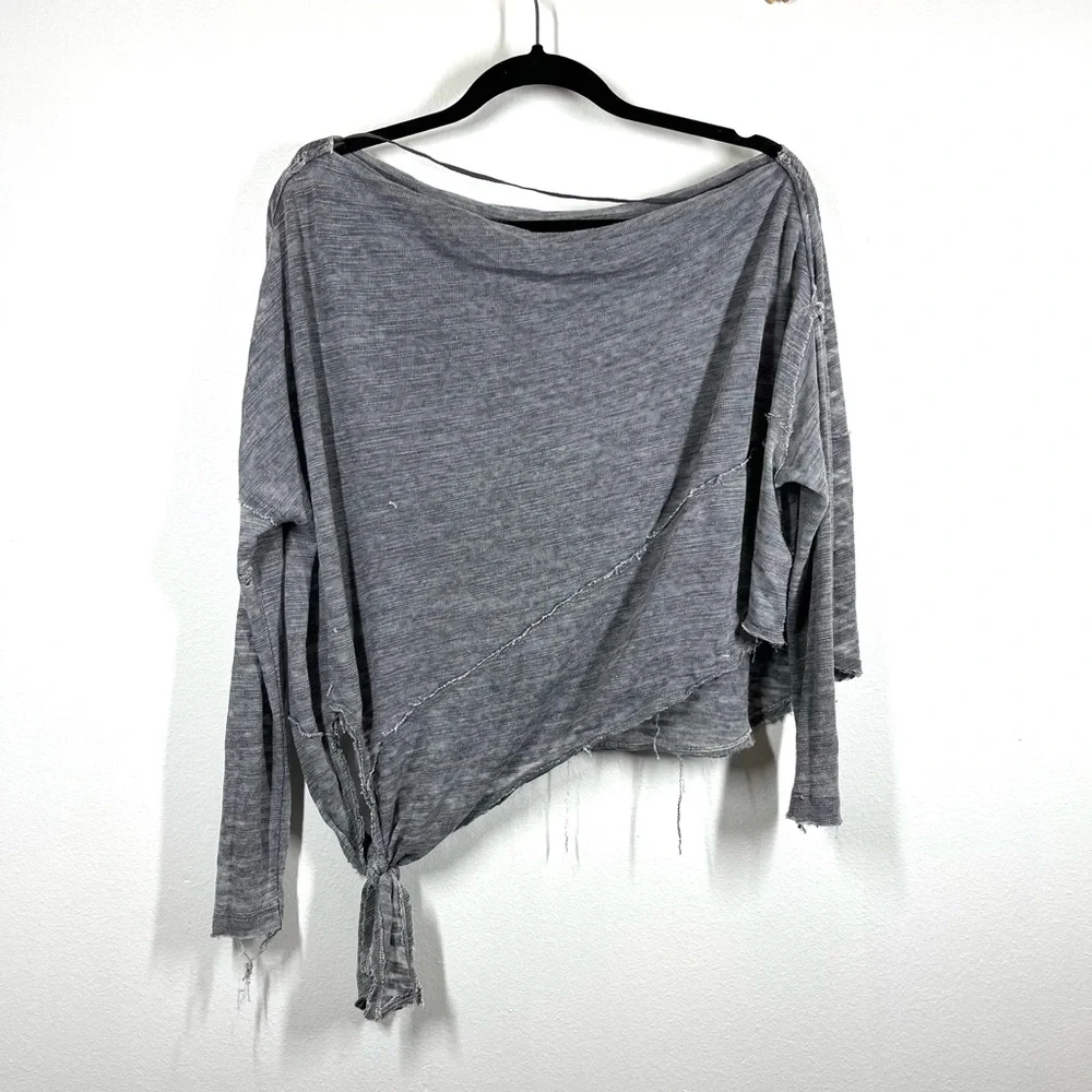 Free People Gray Distressed Off Shoulder Tie Front Shirt Women’s Size XS EUC